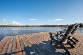 Serene Lakefront Retreat Explore & Unwind